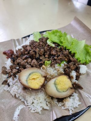 Vegetarian Taiwanese Braised Minced Meat Rice at Song Zhu Vegetarian - 松竹素食 in East Singapore