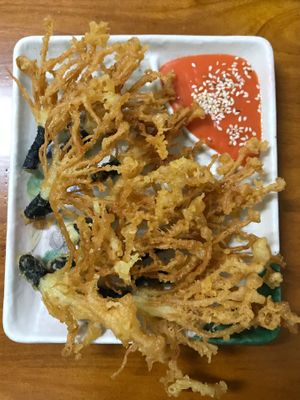 Mushroom tempura  at Tiem Chay Vo Uy in Da Lat