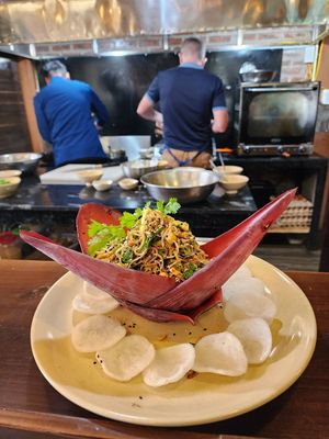 Cooking class banana blossom salad at ChuSu Kitchen in Lao Cai