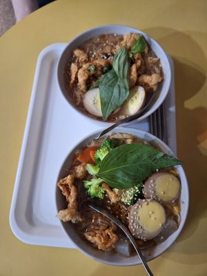 Noodles at Uncle Wen's at Vege Vermicelli - 文大叔蔬食麵線 in Taipei