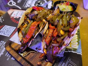 Teriyaki vegan tacos at Bamboo  in Salou