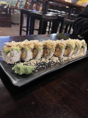 crunchy vegan roll   at CinKuni in San Diego