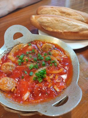 Mixed pot with bread at Eros Vegan Restaurant (Veggie Saigon) in Da Nang