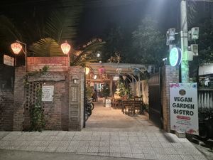 View from street at Eros Vegan Restaurant (Veggie Saigon) in Da Nang