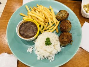 Lunch plate   at Botanica Bistrô - Botafogo in Rio De Janeiro