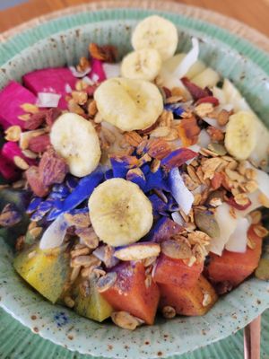 Love bowl - very nice mix of fruit at Shalimar Restaurant in Koh Phangan