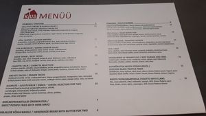 Vegan salad (grilled peach) and vegan main course (mushroom) at KIUS in Tallinn