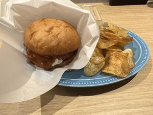   at Luna Burger  in Kamakura