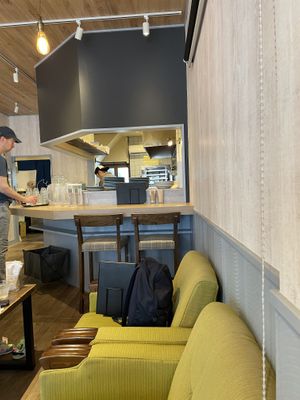Interior  at Luna Burger  in Kamakura