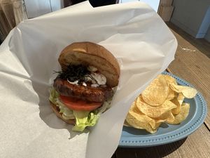   at Luna Burger  in Kamakura