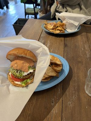   at Luna Burger  in Kamakura