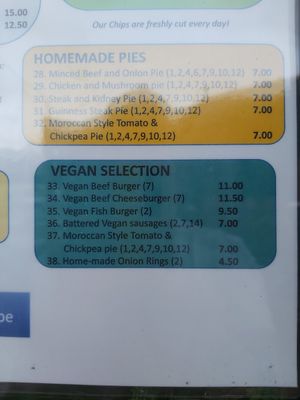 Very helpful, varied options for the traditional English food at Smyth's Fish and Chips in Calpe