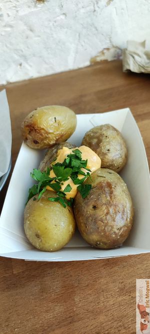 Potatoes at Mopa Döner   in Paris