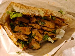 Der Klassiker at Mopa Döner   in Paris