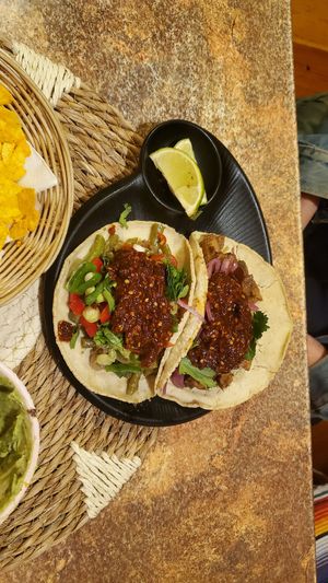 Not sure, we orders 1, 2, 3 and 6 at Taco Meister in Berlin