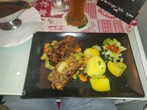 Veganer Hackbraten at Moni's Hexenhäuschen in Braunlage