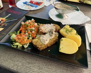 Veganer Hackbraten   at Moni's Hexenhäuschen in Braunlage