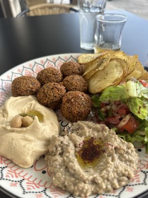   at Jerusalem Food in Boquete