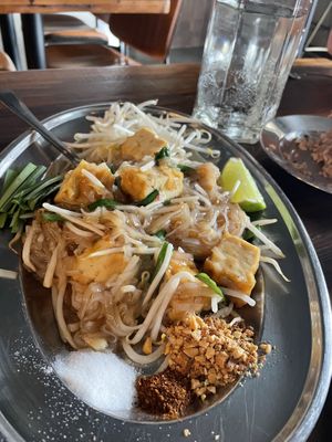 Tofu pad Thai  at Tee Sud Thai Rustic and Bar in Snohomish