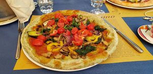 Vegan pizza at Osteria Al Duomo in Venice