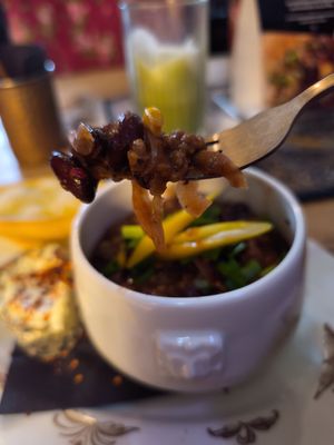 Chilli sin carne at Valhalla Wine & Coffee, kafejnīca in Liepaja