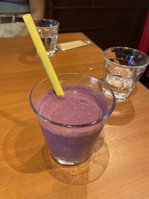 Vegan blueberry smoothie  at Coco Hana in Kyoto