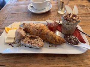 Frühstück   at 5 Senses Coffee - Wiesentalstraße in Freiburg