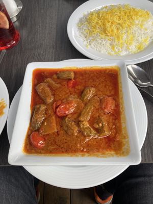 bamyeh (ocras with tomato sauce)  at Caspian in Vienna
