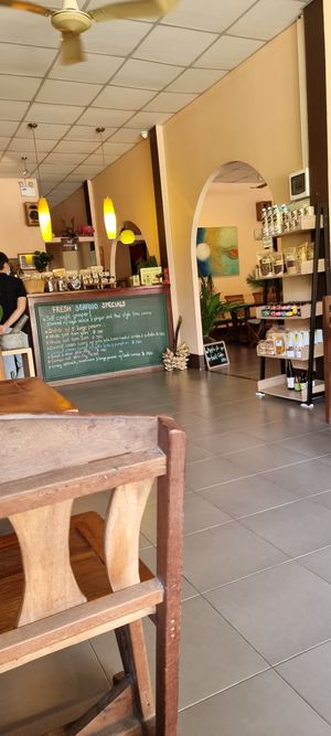 Nice modern clean interior at Sweet Sisters Cafe in Koh Samui