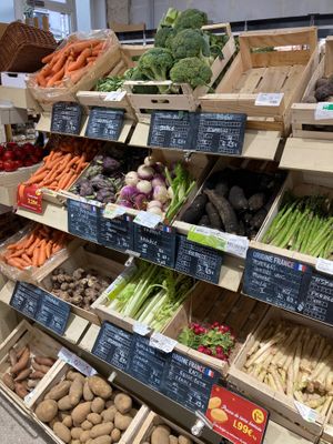  at Naturalia - Saint Antoine in Paris