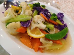 Stir Fried 5 Coloured Vegetables (Vegan) at Treasure Oasis Vegetarian Restaurant - 意素轩 in Kuala Lumpur