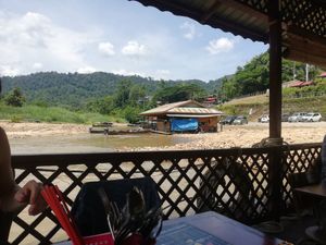 Esterno at Taman Negara Floating Restaurant in Pahang