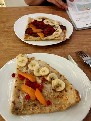 Crêpes at ZEITGEIST Café in Lyon