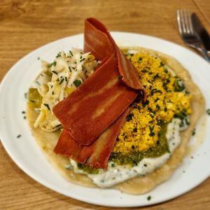 First course of the brunch at ZEITGEIST Café in Lyon