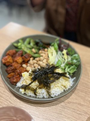 Bowl of the day   at ZEITGEIST Café in Lyon