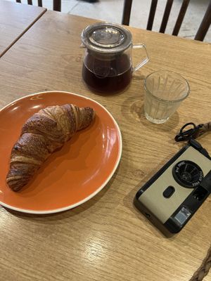 V60 & croissant   at ZEITGEIST Café in Lyon