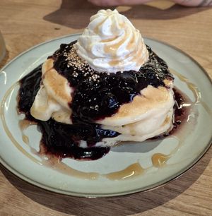  at ZEITGEIST Café in Lyon