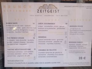  at ZEITGEIST Café in Lyon