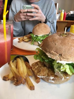 Coven (seitan apanado) at Vegan Bunker in Santiago