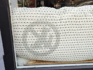 Hunde nicht erlaubt? :( at Moksha Health Food Deli in Weimar