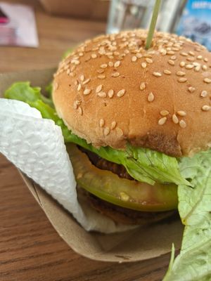  at Luna Bar in Aveiro