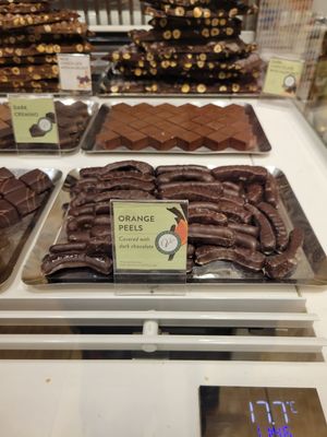 Vegan options at Venchi Chocolate & Gelato Columbus Circle  in New York City