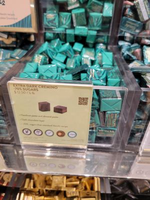 Vegan options at Venchi Chocolate & Gelato Columbus Circle  in New York City