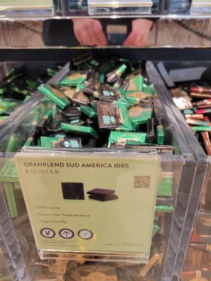 Vegan options at Venchi Chocolate & Gelato Columbus Circle  in New York City