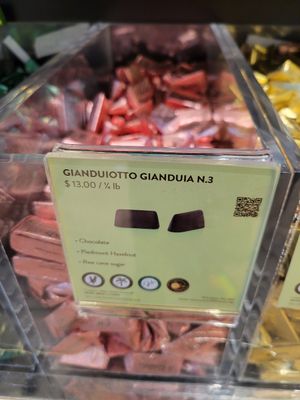 Vegan options at Venchi Chocolate & Gelato Columbus Circle  in New York City