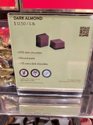 Vegan options at Venchi Chocolate & Gelato Columbus Circle  in New York City