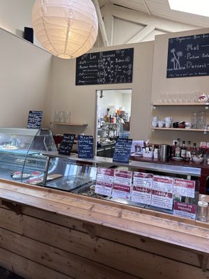 Casual cafe  at Youpi! in Avignon