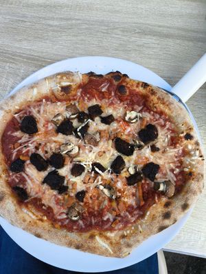 Amazing pizza at Fed By Plants in South East London