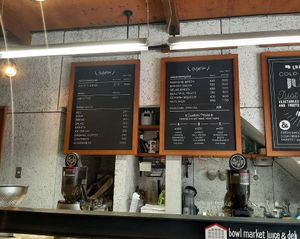  at Bowl Market Juice & Deli in Chigasaki