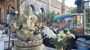 "" at Elmores in Windeck